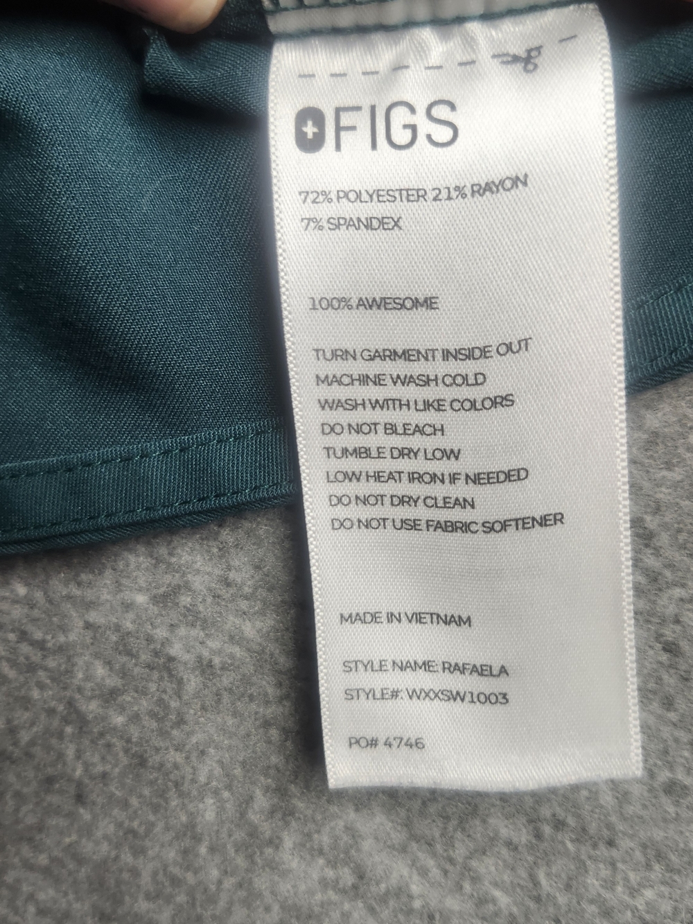 FIGS Scrubs Set - Technical Collection (Green / Teal) 🩺✨ - Picture 16 of 16